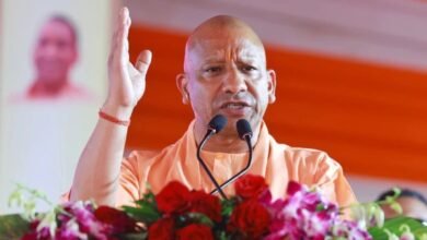 रामपुर में सीएम योगी का सपा पर हमला, बोले- जय श्रीराम बोलने वालों पर पहले लाठी चलती थी