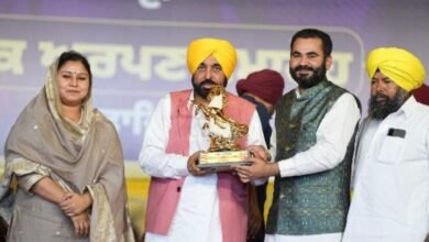 अकाल तख्त की प्रस्तावित पेशी से पहले AAP की बड़ी रणनीतिक बैठक, अमृतसर में जुटेंगे केजरीवाल, भगवंत मान और सभी विधायक