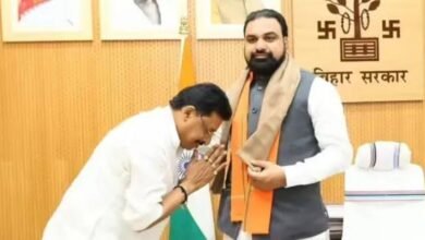 RJD सांसद अभय कुशवाहा की CM सम्राट चौधरी से मुलाकात, बिहार की राजनीति में बढ़ीं अटकलें