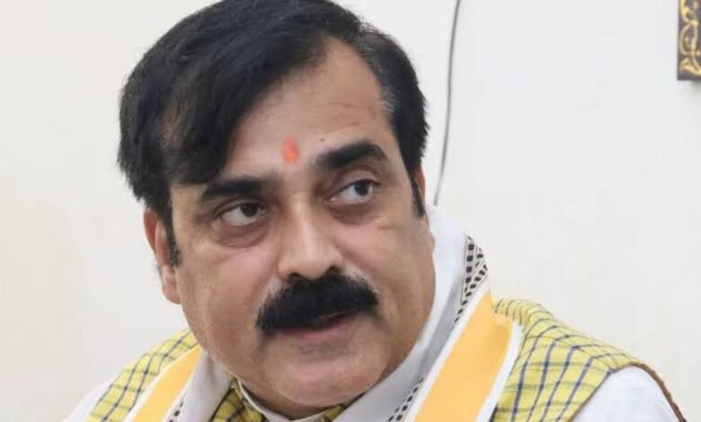 बिहार विधानसभा में अपनी ही सरकार पर बरसे बीजेपी विधायक, मंत्री को क्षेत्र में चलकर जांच की दी चुनौती
