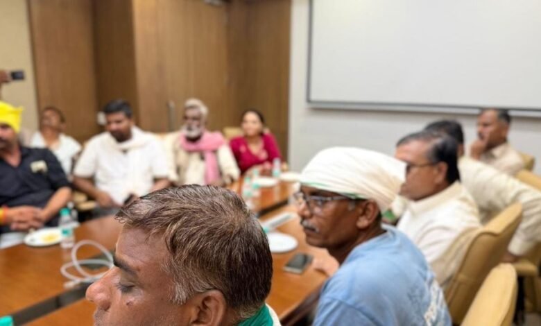 मूंग खरीदी पर सरकार का बड़ा आश्वासन, किसानों से मिले कृषि मंत्री ऐदल सिंह कंषाना, केंद्र को भी लिखा पत्र