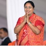 जन्मदिन पर बाबा विश्वनाथ के दरबार पहुंचीं मुख्यमंत्री रेखा गुप्ता, देश की सुख-समृद्धि के लिए की विशेष प्रार्थना