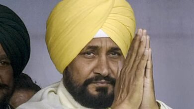 पंजाब कांग्रेस में बढ़ी सियासी खींचतान, चन्नी के घर जुटे नेता, राजा वडिंग की नेतृत्व शैली पर उठे सवाल