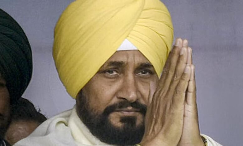 पंजाब कांग्रेस में बढ़ी सियासी खींचतान, चन्नी के घर जुटे नेता, राजा वडिंग की नेतृत्व शैली पर उठे सवाल