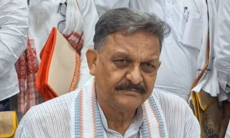 अफजाल अंसारी पर शस्त्र लाइसेंस मामले में एक और FIR, रिकॉर्ड गायब होने का आरोप