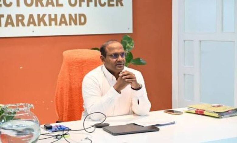 उत्तराखंड में मतदाता सूची पुनरीक्षण अभियान तेज, पहाड़ और मैदानी क्षेत्रों के लिए विशेष व्यवस्था