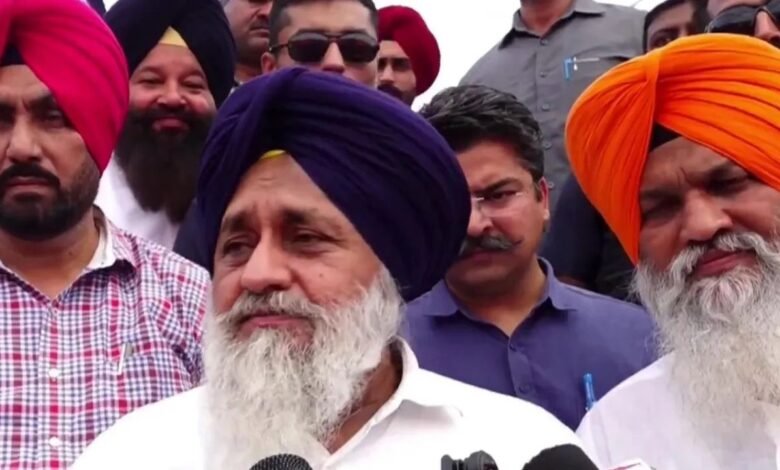 पंजाब में कथित पेपर लीक पर सियासत तेज, सुखबीर बादल ने AAP सरकार को घेरा