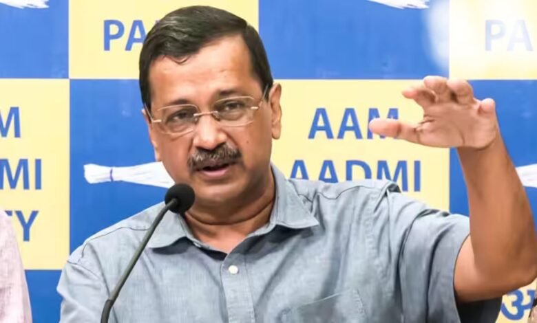 ‘दिमागी नक्सल’ बयान पर सियासी घमासान, केजरीवाल को BJP का जवाब