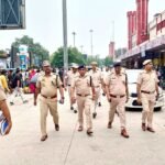 स्वतंत्रता दिवस से पहले पुरानी दिल्ली रेलवे स्टेशन पर कड़ी सुरक्षा, लाल किले के पास पुलिस ने बढ़ाई निगरानी
