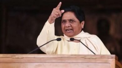 यूपी चुनाव से पहले मायावती का बड़ा एक्शन, समधी अशोक सिद्धार्थ समेत दो नेताओं को BSP से निकाला
