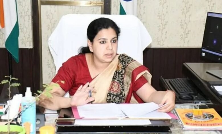 13 साल की IAS सेवा के बाद दिव्या मित्तल का इस्तीफा, भावुक पोस्ट में सुनाई पूरी प्रशासनिक यात्रा