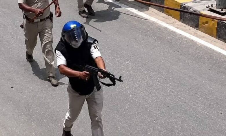 बिहार छात्र प्रदर्शन मामले में सरकार का SC में जवाब, पुलिस बर्बरता के आरोपों से किया इनकार