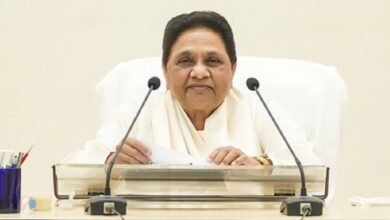 हिजाब विवाद पर मायावती की बड़ी अपील, स्कूल और प्रशासन मिलकर निकालें समाधान