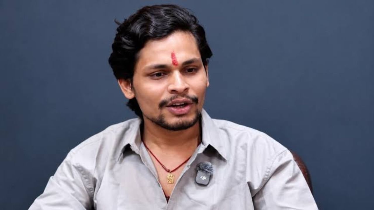 स्वतंत्र भारद्वाज पर बढ़ी कानूनी कार्रवाई, SC/ST एक्ट और आपराधिक धमकी की धाराएं जुड़ीं