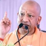सीएम योगी की जनता के नाम पाती: युवा नौकरी मांगने वाले नहीं, रोजगार देने वाले उद्यमी बनें
