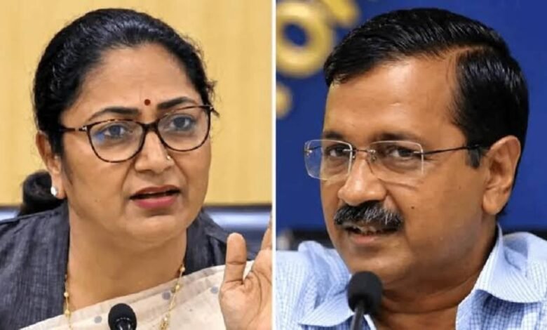 दिल्ली SIR में 33 लाख से ज्यादा वोटरों को नोटिस, रेखा गुप्ता और केजरीवाल भी शामिल