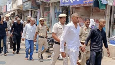 5 बदमाशों को पुलिस ने सिर मुंडवाकर घुमाया