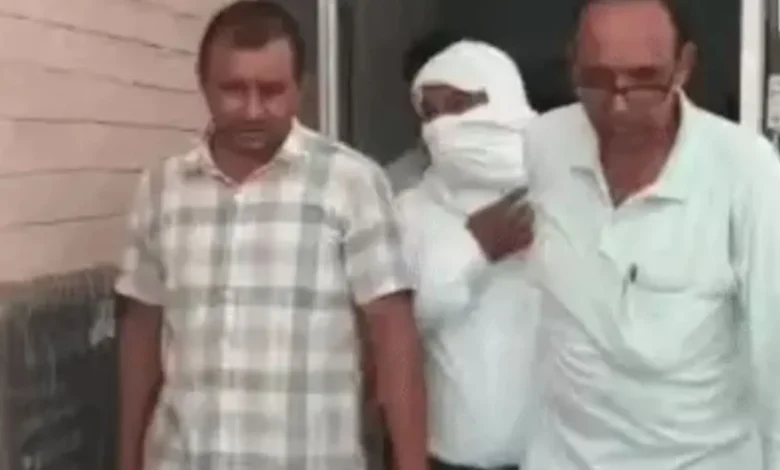 भिवानी ACB ने गन्नौर में पटवारी को किया रंगे हाथ गिरफ्तार