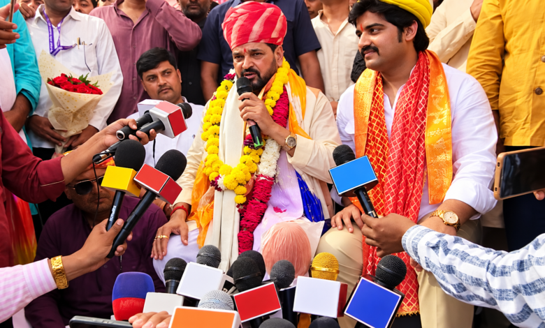 बीजेपी नेता बृजभूषण शरण सिंह का आरोप- 'एलन मस्क के इशारे पर हो रहा आंदोलन', देश के खिलाफ साजिश का दावा