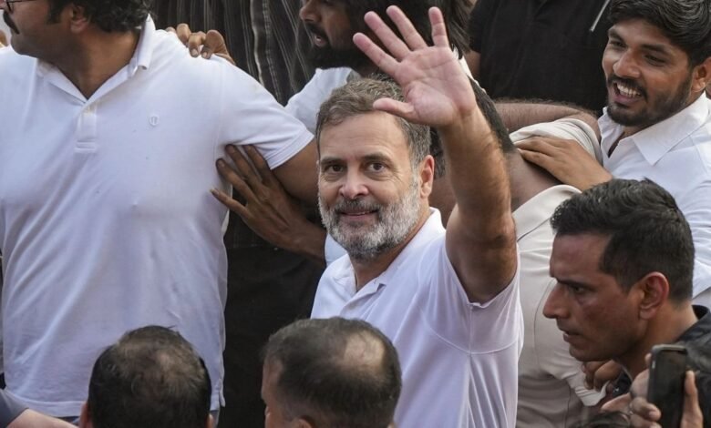 राहुल गांधी पर गर्भवती पत्रकार ऋचा पाराशर को धक्का देने का आरोप, बीजेपी ने की कड़ी आलोचना