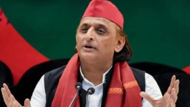अखिलेश यादव का समोसा ब्रेक, 2027 चुनाव से पहले BJP पर लगाए गंभीर आरोप